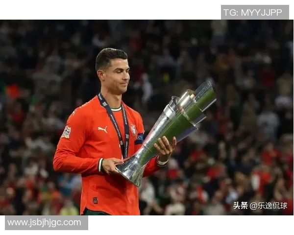 七号足球明星盘点与成就分析揭秘